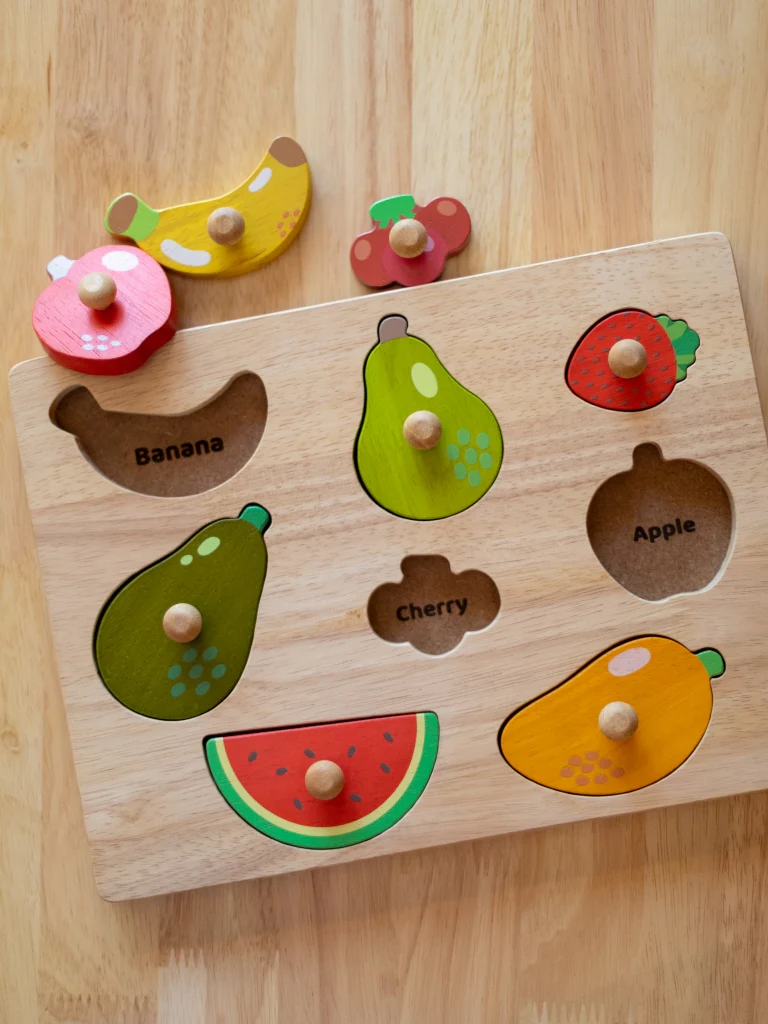 Wooden knob peg puzzle Montessori toy for autistic toddlers fine motor skills