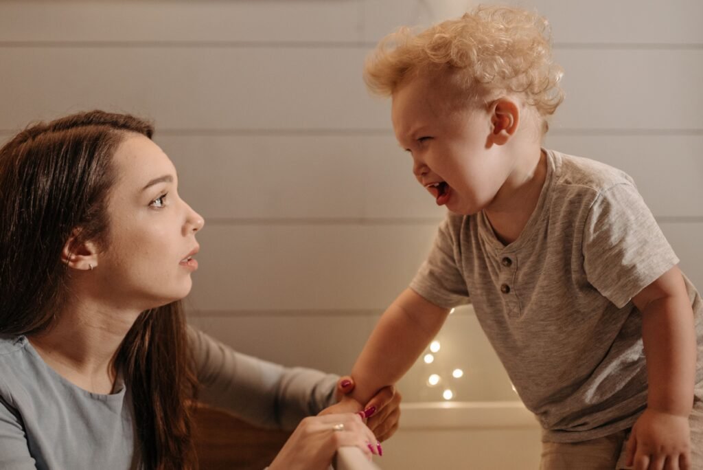 child showing tantrum