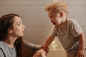 child showing tantrum